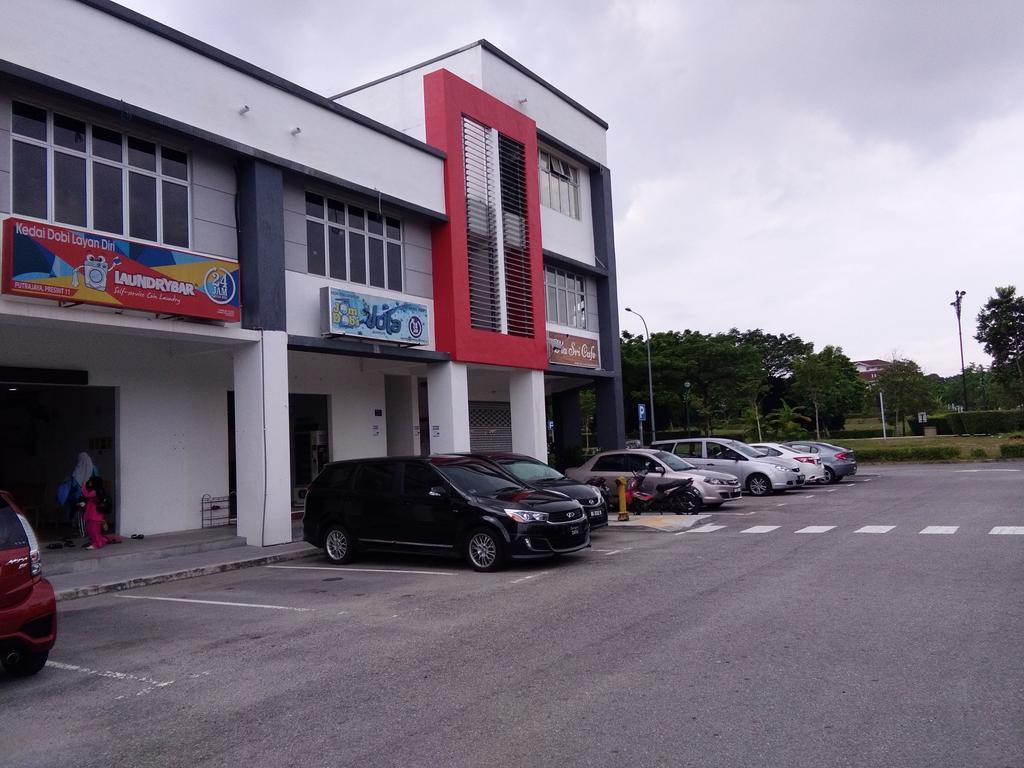 Homestay D 11 Putrajaya Netflix Wifi Exteriér fotografie